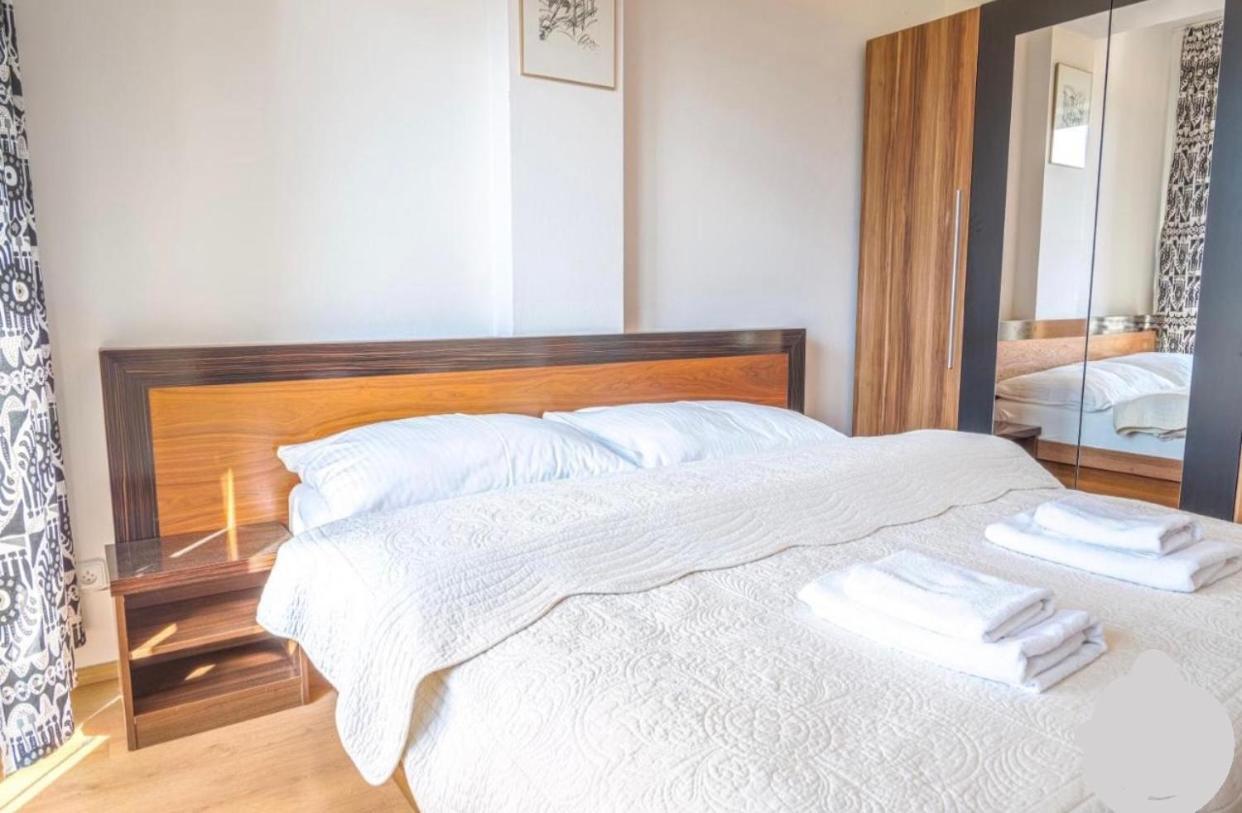 Apartman Velka Lomnica B8 Lejlighed Eksteriør billede